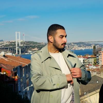 YALNIZJOZEPH's profile picture. 🇹🇷🐺
•Siyaset Bilimi Ve Kamu Yönetimi
•2028 Yılı Milletvekili adayı (Şimdiden haber verim de aaa sürpriz mi yaptın demeyin)