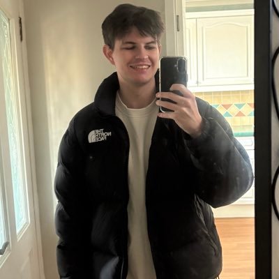 SamPerkins2000's profile picture. 2️⃣5️⃣