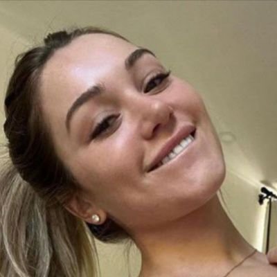 FlorenzFre7388's profile picture. baby girl 🤩
water