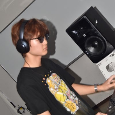 SouTa_from_Jpop's profile picture. KU Record Music Club / genre : J-POP, Techhouse etc... IG→ https://t.co/LQD64fbRE5 / Directive producer