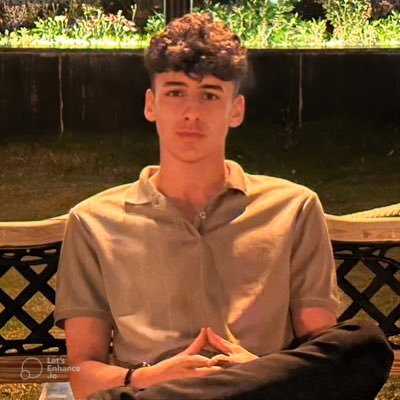 uregenemre0's profile picture. 
