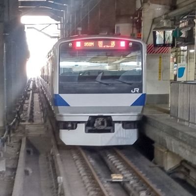 鉄道&野球、プロスピ大好き、プロスピ友達つくりたいカープファンです!fripSideの南條愛乃と阿部寿世が好き
許可なく勝手なリスト追加は即ブロックします