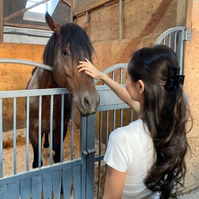 userkitana's profile picture. 🏹