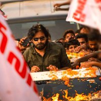 Godari_Kurrodu (@siddupawanfan) 's Twitter Profile
