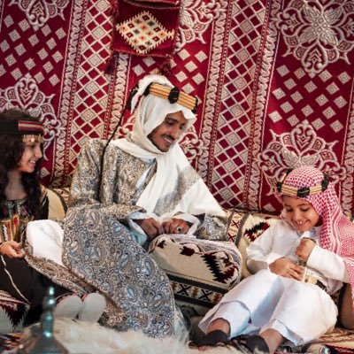 مواليد ١٩٨٨ كل ما اتمناه الجنه فهي موطننا الاصلي ياارب لاتحرم من سبقنا ولا تحرمنا منها اللهم اشفي مرضانا ومرضى المسلمين..ابو ميلاء افضل لقب حصلت عليه🌹ممارس صحي