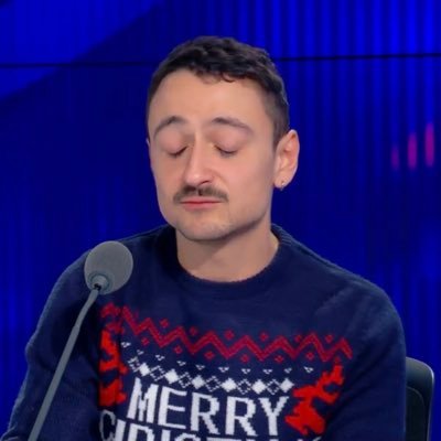 Journapop sur le web, pour @BFMTV_People | Formé au @CELSA_Officiel | Mec hyper marrant