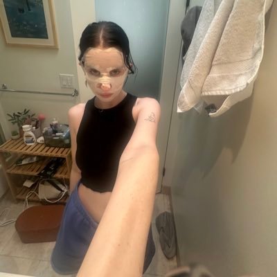 Carly Incontro Profile
