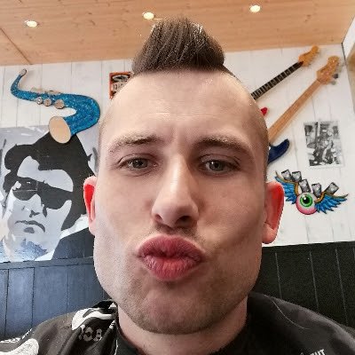 leemorgan809's profile picture. 