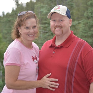 Wife to an amazing husband, mom of five, mother n law of two and Grammy of twins!!! Love my family! Favorite thing to do is watch my kids play sports!!!