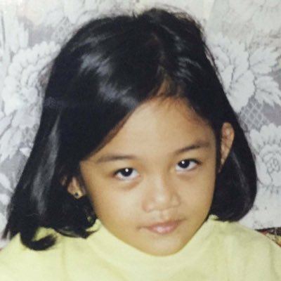 danelleclarisse's profile picture. still here