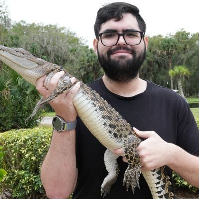26 and figuring things out, now a CPA, aspiring nicotine abuser.