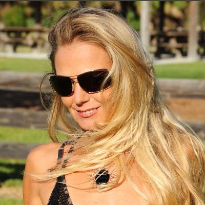 MichelleAzara's profile picture. 7th Generation Floridian 🌞
#Trump2028 #MAGA #1A #2A #Pureblood ❤️Fort Pierce! 
Saltlife!!! Finally some sanity back in the U.S.A. #TRUMPWON
