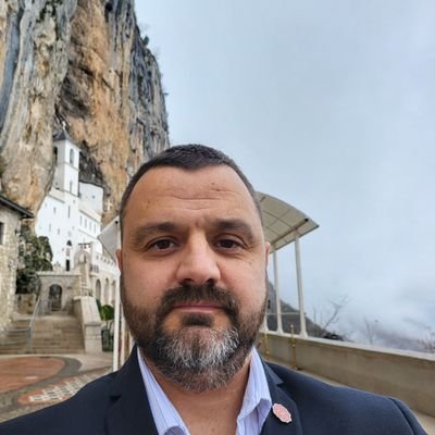 bpajkovic's profile picture. Отац, муж, син, брат... Дипл. инжењер електротехнике

Износим искључиво своје мишљење.