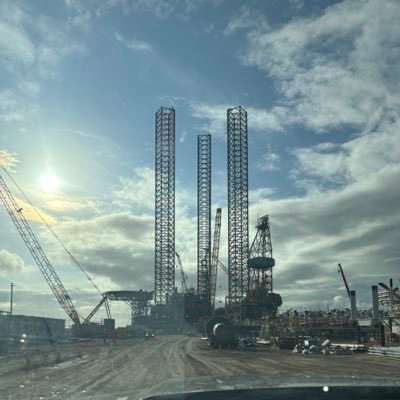 RaulMor51411814's profile picture. Trucking life