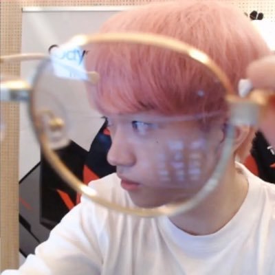 pu9E7tigOOr0Whr's profile picture. 