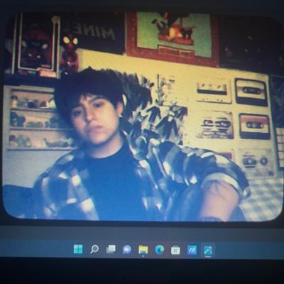 valeinthewired's profile picture. instagram : valeinthewired | he/him