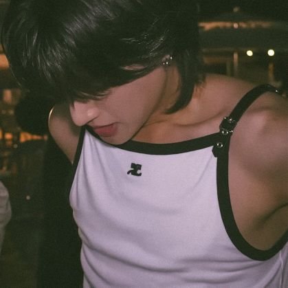 head empty but also SO MANY thoughts
ele/dele ou neutro | 23