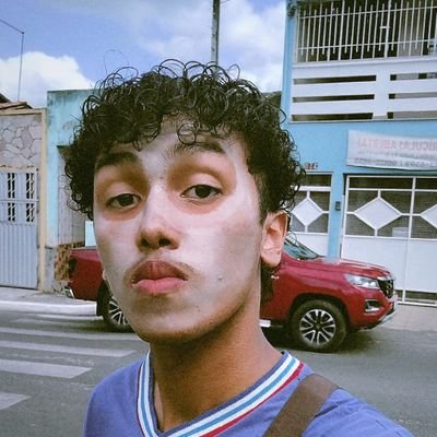 CANTOR/RAP GEEK/R&B/POP
NAO FAÇA INIMIGOS/FAÇA DINHEIRO