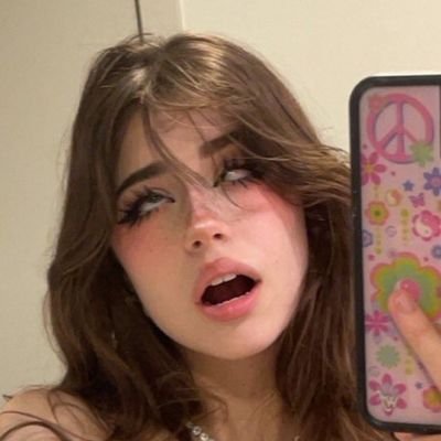 0howman's profile picture. 