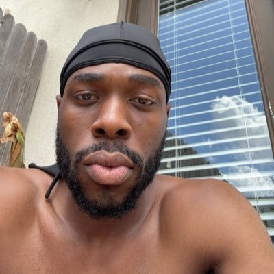 lolitstubo's profile picture. discipline = freedom