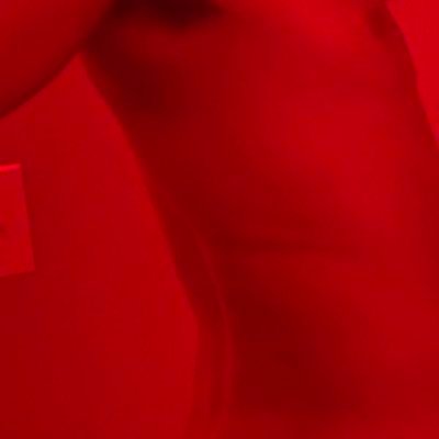 THIS IS A SAFE SPACE. EVERYTHING BETWEEN US! Good Throat 😉 hit my dm! *NOT FEMALE , PLS READ I AM NOT TRANS will dress up 4U!!!but this throat A1. Masc bottom