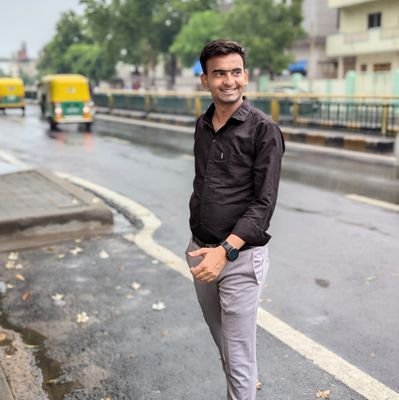 web developer💻📲
अश्व प्रेमी🐎🐴
Bullet Lover