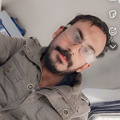 AnjumSamn's profile picture. 