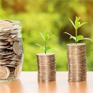 お金に恵まれる方法やお得情報などお伝えしたりしています。自身がお金に苦労したので生活に困っている方を救いたいと思い、多少ですが10万円プレゼント企画を始めました。 期間限定➡ https://t.co/sc52s9ceH3