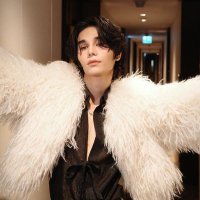 ᴘᴇᴀʀʟs ✨ (@jebeneddict) 's Twitter Profile