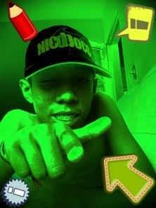 //com a fée en #Deus,
elle nuncka me deisho desiiiiisttir
Porisso hojee me sintto um vittoriozo *,
com as minhaas conkQistta ♫♪♫ .ㅤㅤㅤㅤㅤㅤ