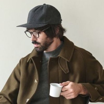 jkjjkkjjkk's profile picture. Sri Jayawardenepura Kotte, Cake Chef in Island, or Student buried under the table