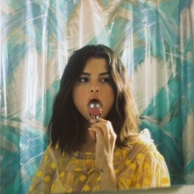 aydiambd's profile picture. overthinker