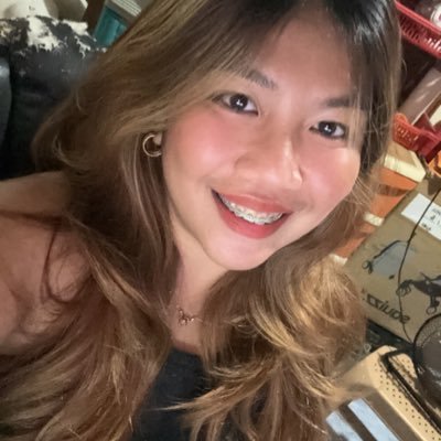 dnnbll's profile picture. 🪬