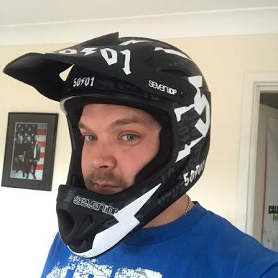 dan16088876's profile picture. 