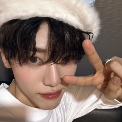 pstandforme's profile picture. # dek68 | med cmu 68 ✿ ⋆. 𐙚˚ 7 dreams lover .◜◡◝