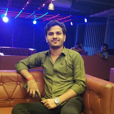 satyampandeyO's profile picture. Student 🙇✍️
