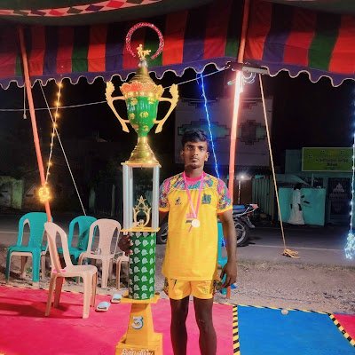 Pravinkuma7053's profile picture. 