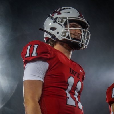 3 ⭐️ QB| 2026 Argyle HS | District MVP- 2024 5A, D2| District OPOY- 2023 5A, D2 | 6’ 195lbs | 4.53 40yd | 4.0 GPA | Instagram maguiregas | NCAA ID #2210706598