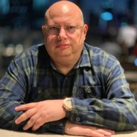 Riad Ezzat (@riadezzat) Twitter profile photo