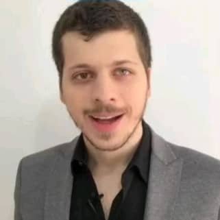 Figue1101's profile picture. Nada