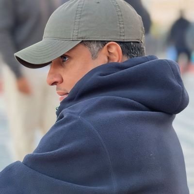 و لم نرى في الحمد إلا زيادة في العطاء ، فـ الحمد لله بقدر كل شيء...
مدريدي متعصب
فلسطين قضيتنا للأبد 🇵🇸🇵🇸 ..