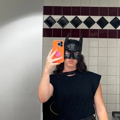 lalalalaurenn's profile picture. just a vibe