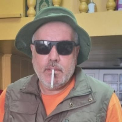 DolandC55892's profile picture. Bu şerefsiz insan 2021 den sonra sessiz canlar üzerinden sosyal medyada kitle yaptı şuan onlarda sosyal medyada sayfasına yorum yazanlar kiralık kukla kişiler.