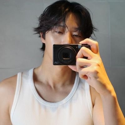 𝗡𝗼𝘁 𝗥𝗲𝗮𝗹 | 𝗦𝘁𝗿𝗶𝗰𝘁𝗹𝘆 𝗘𝗻𝗴𝗹𝗶𝘀𝗵 | 박용규 Actor | Father of Simba and caretaker of Jeomjus
YoutubeChannel: https://t.co/CjNifda8oF 박서준 Record PARK