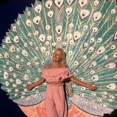 seashel85165623's profile picture. Take nothing or no one for granted. Let there be peace on earth & let it begin with me. #SickNotWeak