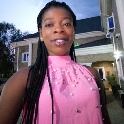 Onyinyechi544's profile picture. A lover of football, 
A die hard Manchester United fan. 
Glory glory man united