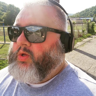 Man of Faith /
Legendary Hillbilly /
Hunter /
All around Nerd /
https://t.co/CNujcWL5Na