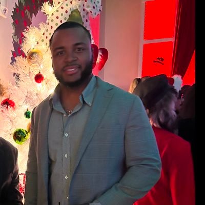 C_Stjohn98's profile picture. DSU FB 🏈 🎯/// IG@ C_s.j