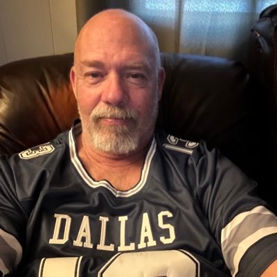 Suthungent's profile picture. 