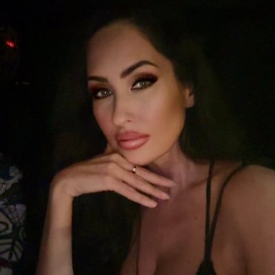 Sandra_Nicolexo's profile picture. BSN-RN in progress | Owner - One Cheeky Fox Boutique 🦊